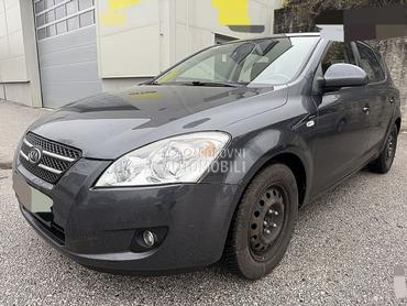 Kia cee`d 1.6 LX Style