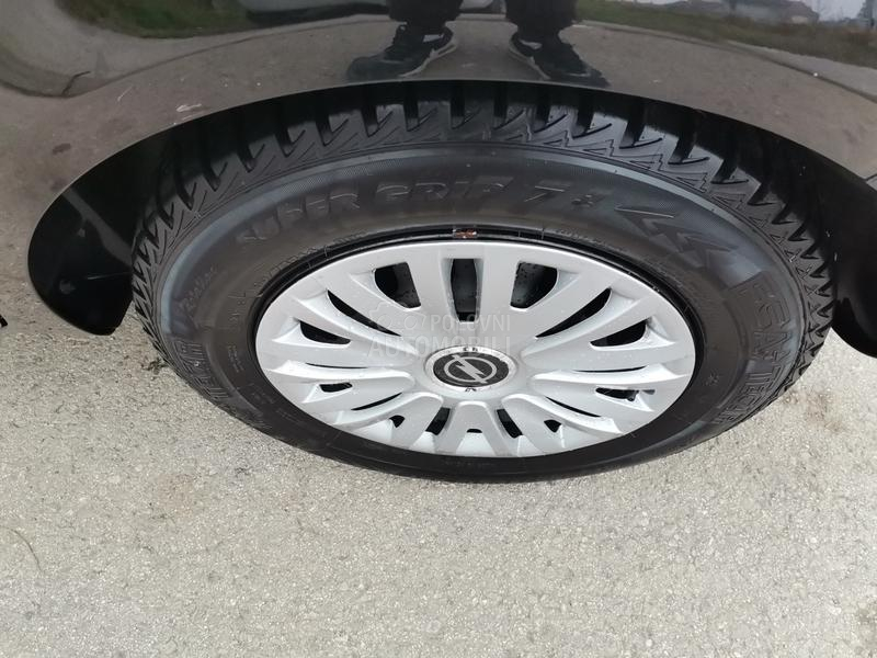 Opel Corsa D 