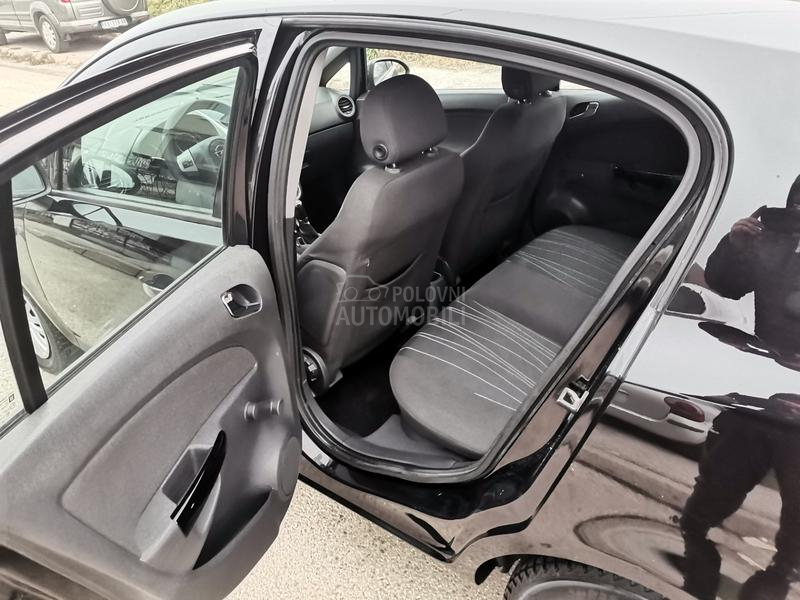 Opel Corsa D 