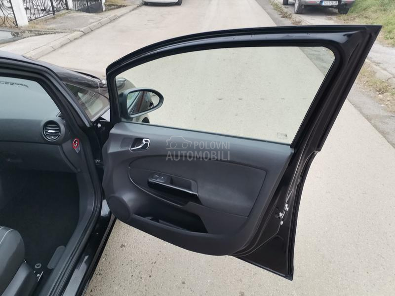Opel Corsa D 