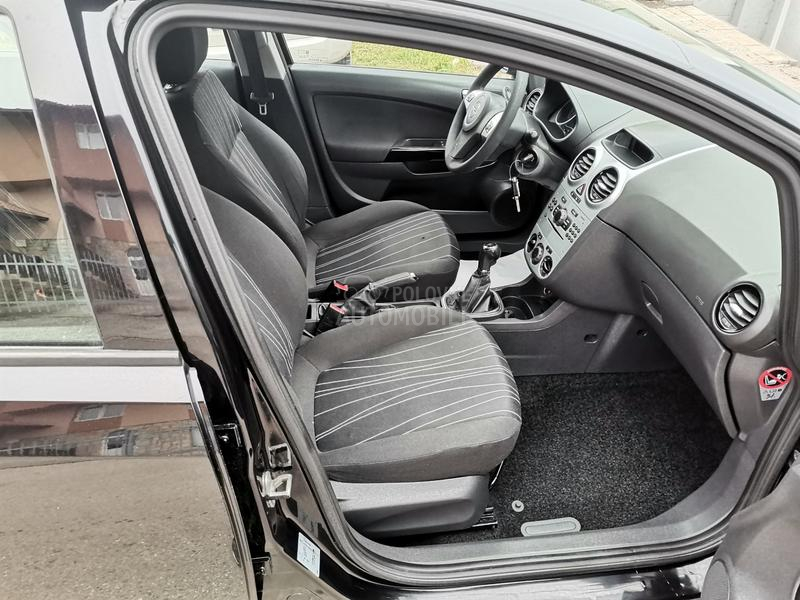 Opel Corsa D 