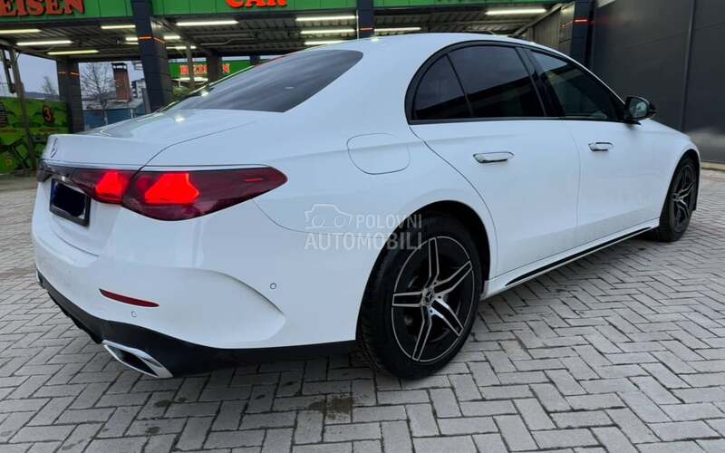 Mercedes Benz E 220 