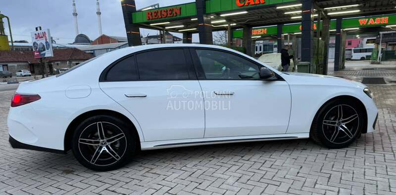 Mercedes Benz E 220 
