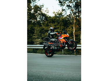 KTM SMT 990