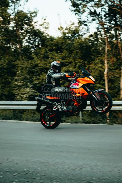 KTM SMT 990