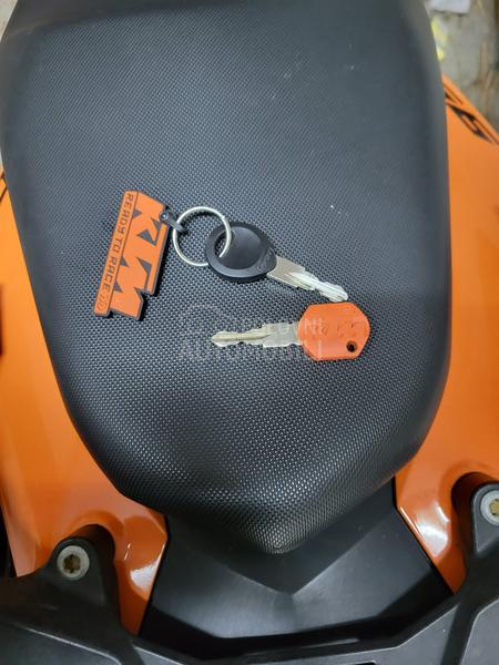 KTM SMT 990