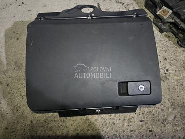 kaseta za Volkswagen Passat B6 od 2005. do 2010. god.