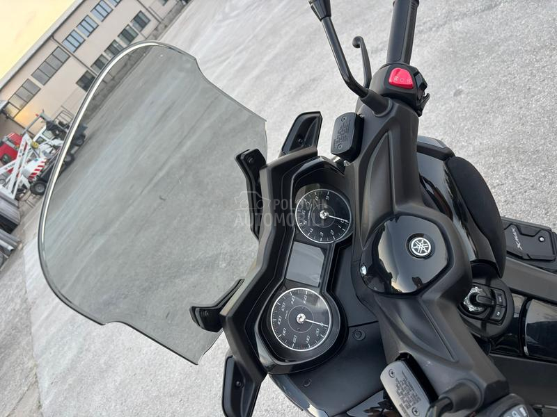 Yamaha xmax