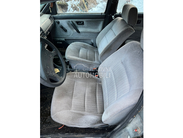 Volkswagen Golf 2 sedista