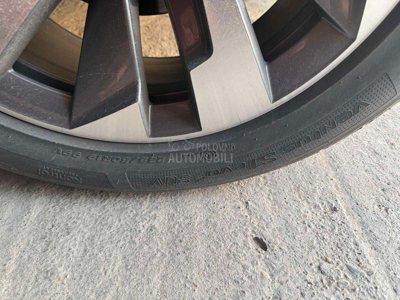 Hankook 235/50 R19 Letnja