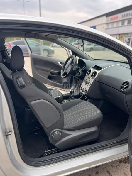 Opel Corsa D 