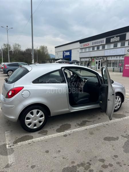 Opel Corsa D 