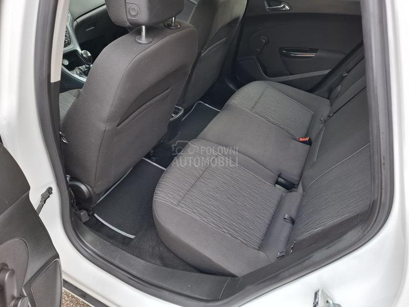 Opel Astra J D I Z E L