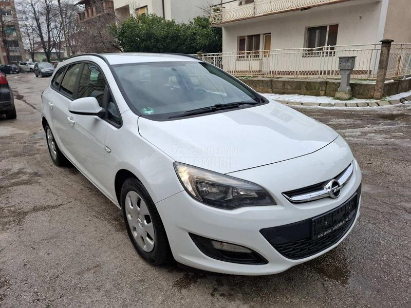 Opel Astra J D I Z E L
