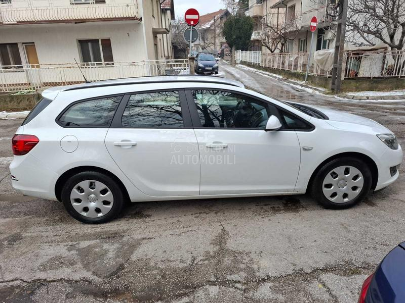 Opel Astra J D I Z E L