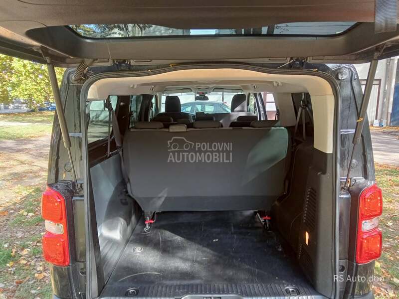 Citroen Jumpy 9 seats Germany