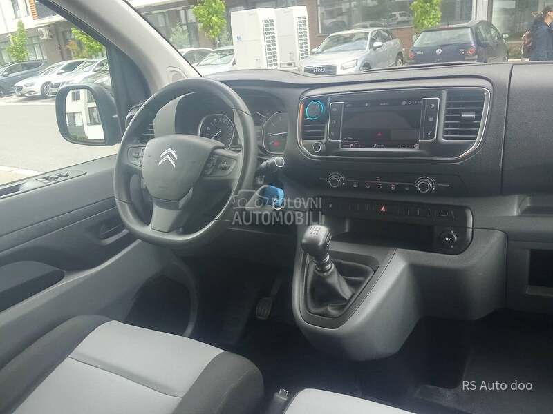 Citroen Jumpy 9 seats Germany