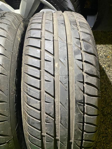 Taurus 195/60 R15 Letnja