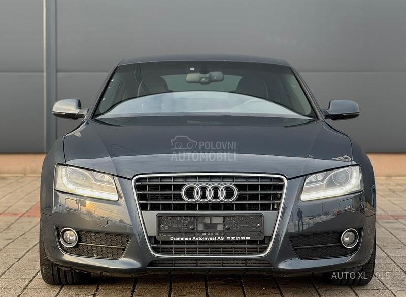 Audi A5 2.0 TDI // S LINE