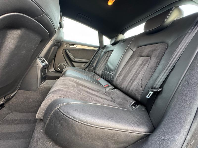 Audi A5 2.0 TDI // S LINE