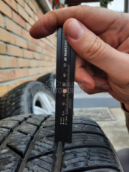 Barum 205/55 R16 Zimska