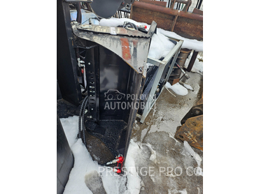 Bobcat kasika krokodilka