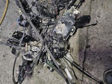 Unutrašnja brava za Volkswagen Bora, Golf 4 od 1997. do 2003. god.