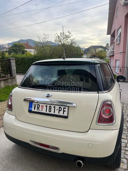 MINI Cooper 