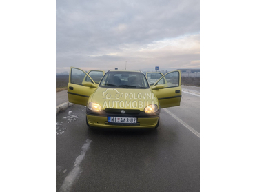 Opel Corsa B 