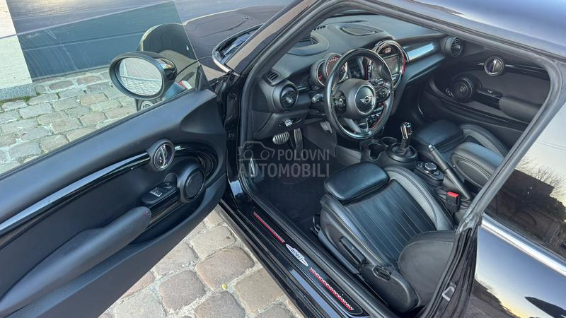 MINI John Cooper Works 