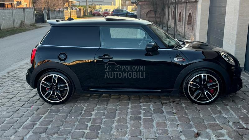 MINI John Cooper Works 