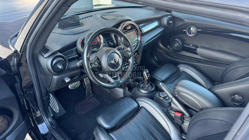 MINI John Cooper Works 