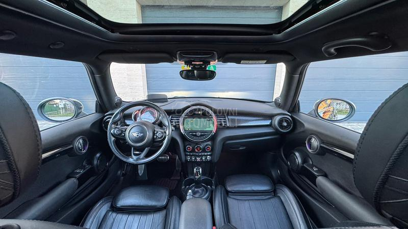 MINI John Cooper Works 