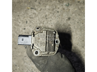 Senzor ulja za Volkswagen Bora, Golf 4 od 1997. do 2003. god.