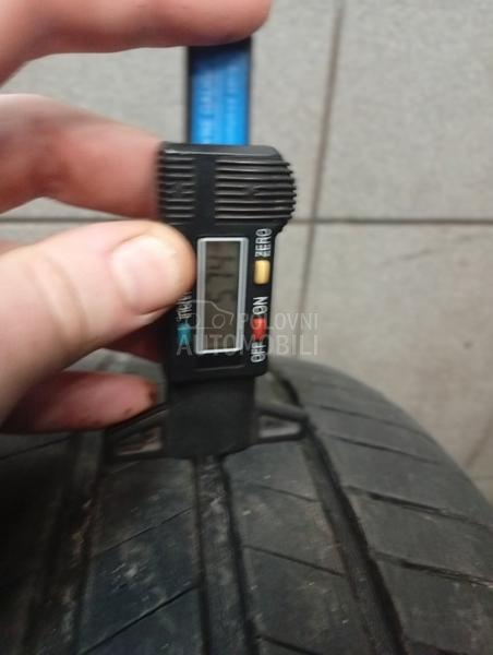 Bridgestone 225/45 R17 Letnja