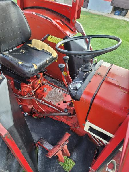 IHC Internacional 533 A