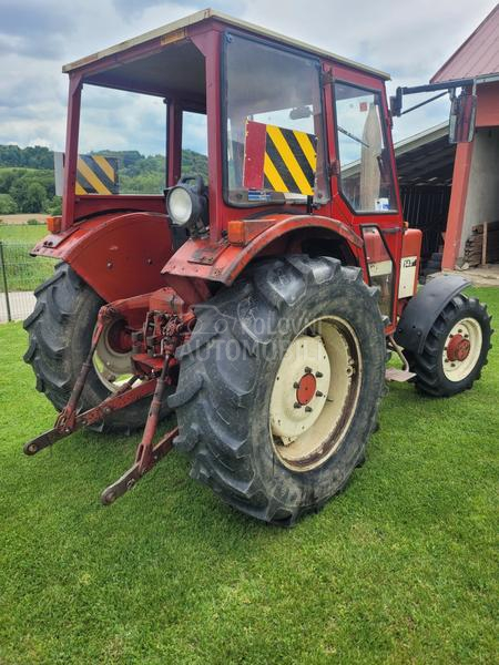 IHC Internacional 533 A