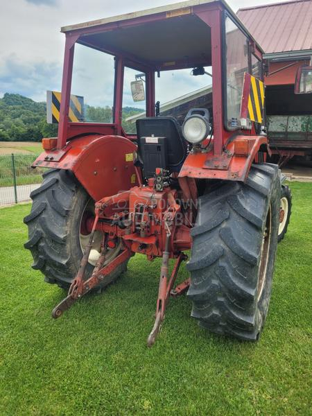 IHC Internacional 533 A