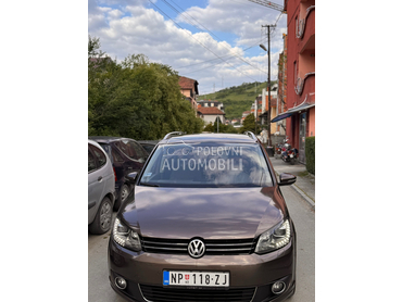 Volkswagen Touran TUARAN DSG 7 SEDISTA