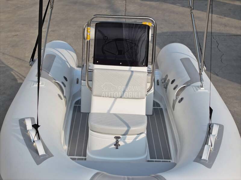 Novecento RIB 430  Lounge