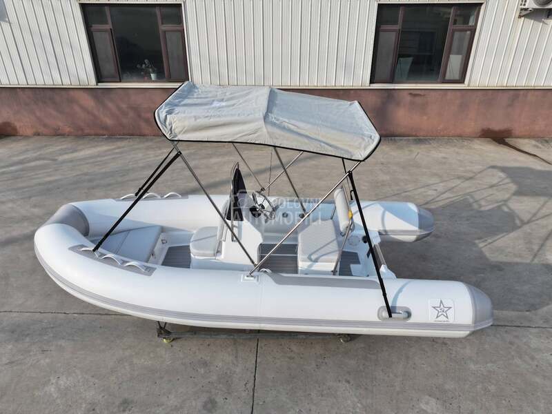 Novecento RIB 430  Lounge