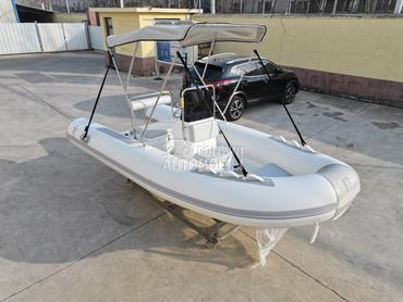 Zodiac Novecento RIB 430