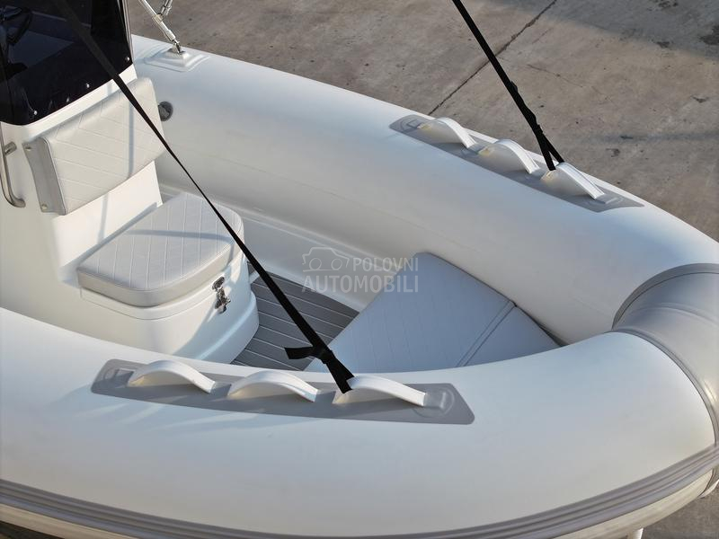 Zodiac Novecento RIB 430