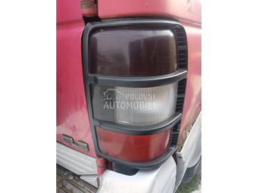 Desna stop lampa za Mitsubishi Pajero od 1992. do 2000. god.