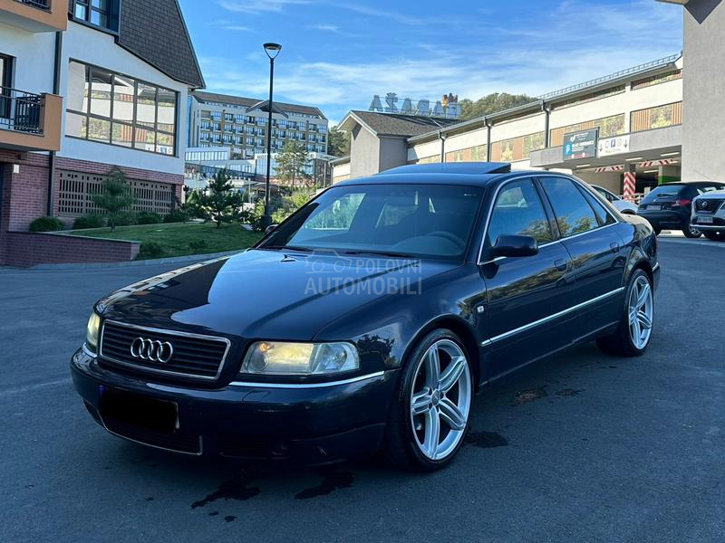 Audi A8 3.7