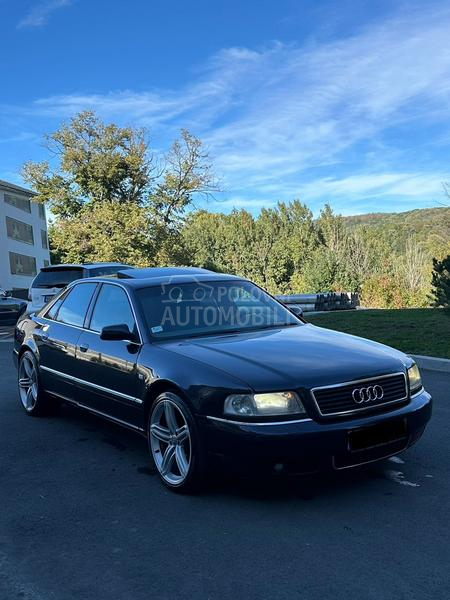 Audi A8 3.7