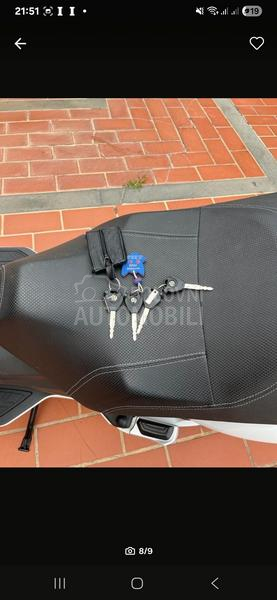 Sym Maxsiscuter 400i