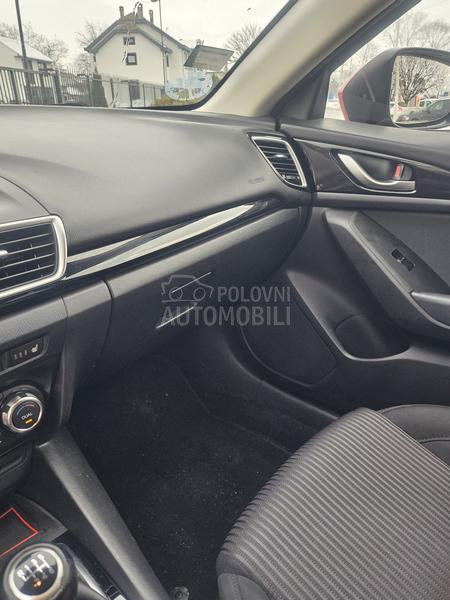 Mazda 3 2.2skyactive
