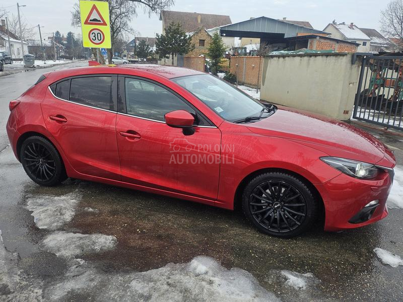 Mazda 3 2.2skyactive