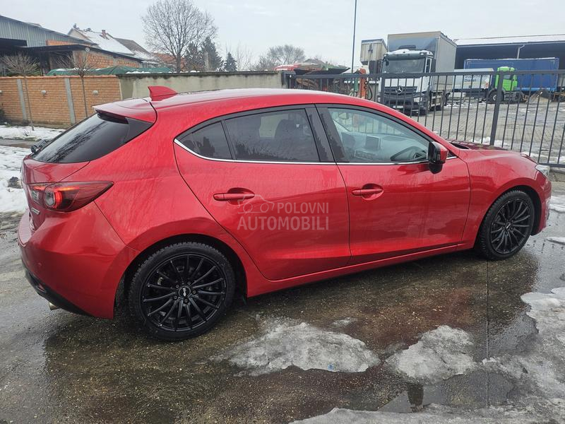 Mazda 3 2.2skyactive